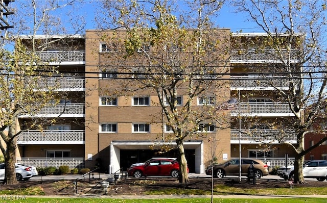 3333 Warrensville Center Rd Unit 204, Shaker Heights, OH 44122 - view of property