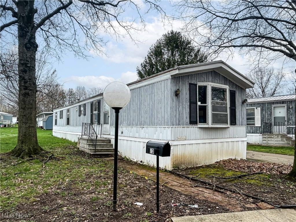 73 Harold Dr, Ashland, OH 44805 - view of home's exterior