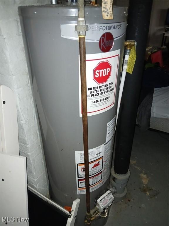 181 E Judson Ave, Youngstown, OH 44507 - utilities with gas water heater
