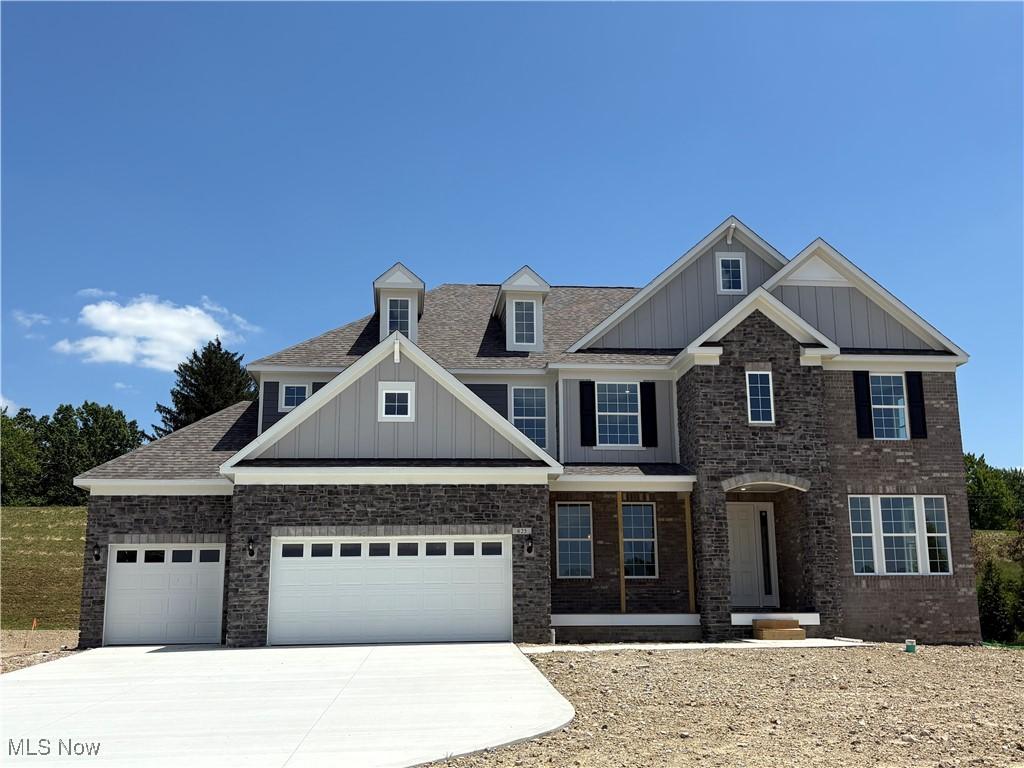 625 Lake Placid Ct, Orange, OH 44022 - photo 1