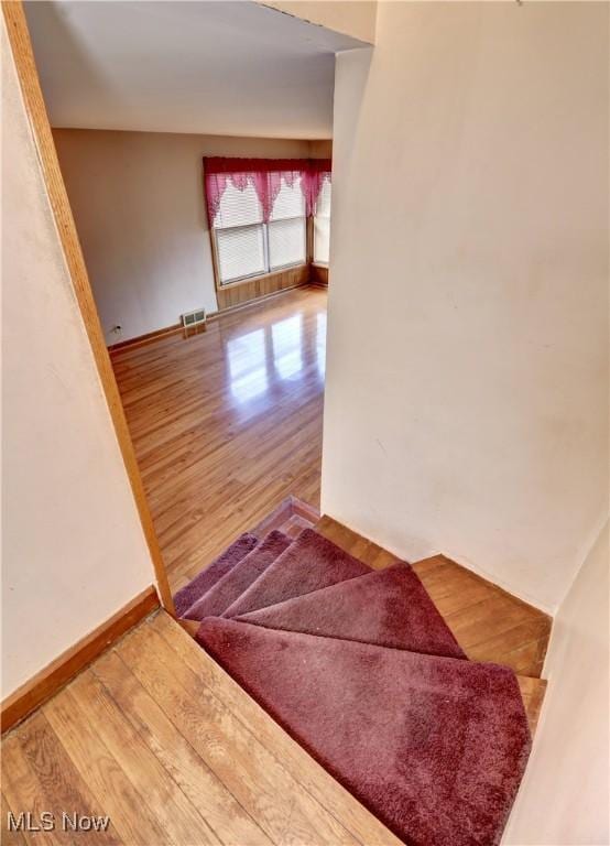 120 N Mckinley Ave, Waynesburg, OH 44688 - photo 13