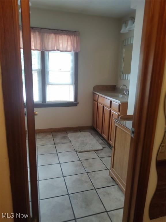 120 N Mckinley Ave, Waynesburg, OH 44688 - photo 18