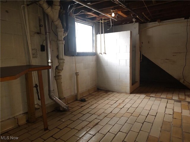 120 N Mckinley Ave, Waynesburg, OH 44688 - photo 26