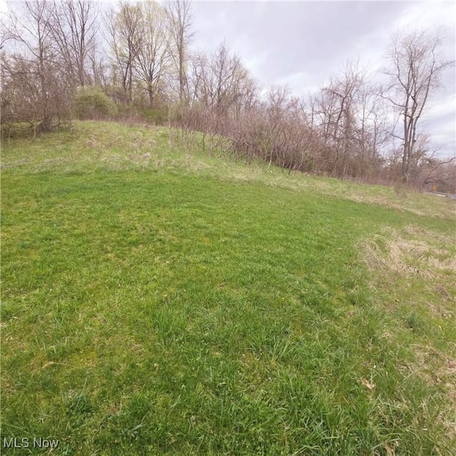 185 Lake Washington Rd, Parkersburg, WV 26101