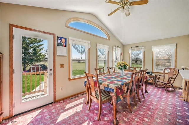 sunroom / solarium with a healthy amount of sunlight