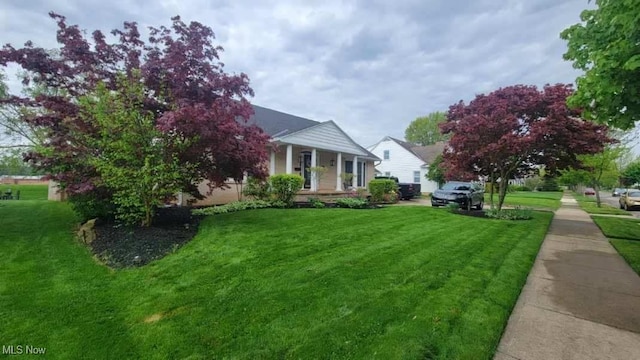 31 Morgan Ave, Ashland, OH 44805 - view of side of property with a yard