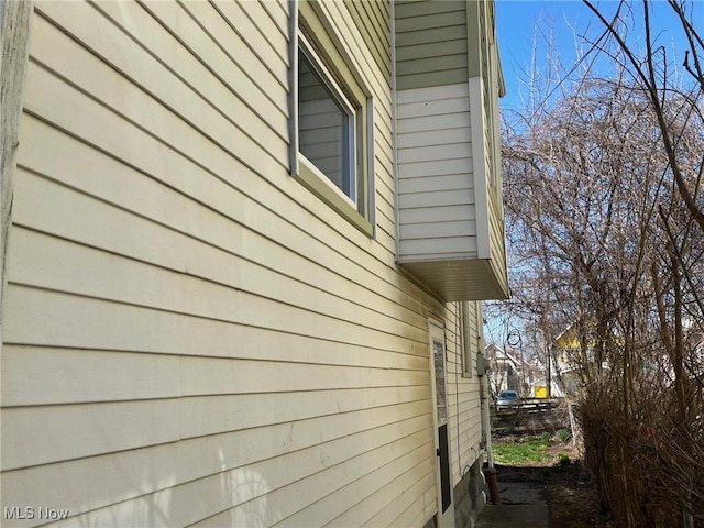 494 Eddy Rd, Cleveland, OH 44108 - photo 2
