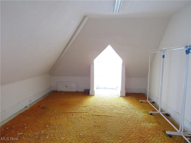 1831 Knowles St, East Cleveland, OH 44112 - bonus room featuring vaulted ceiling