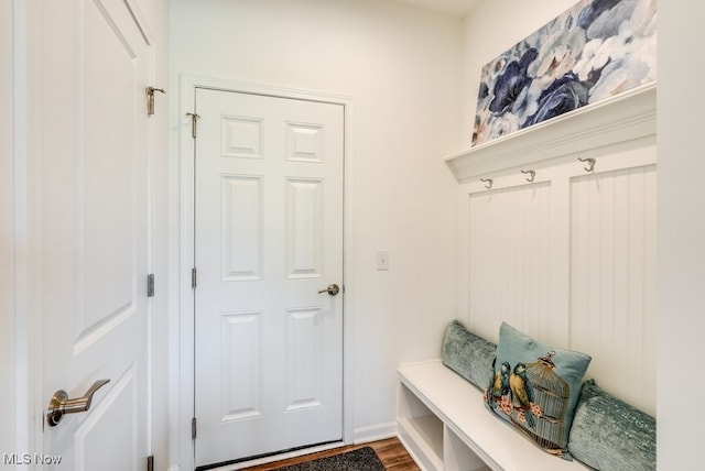 835-2 Dipper Ln, Aurora, OH 44202 - mudroom featuring wood finished floors