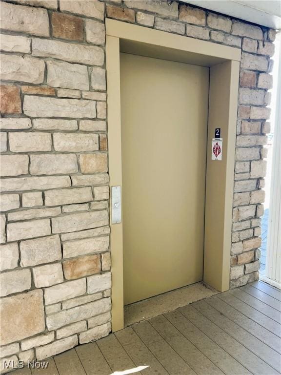 entrance to property with elevator