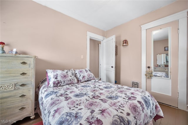 14117 Sylvia Ave, Cleveland, OH 44110 - view of bedroom