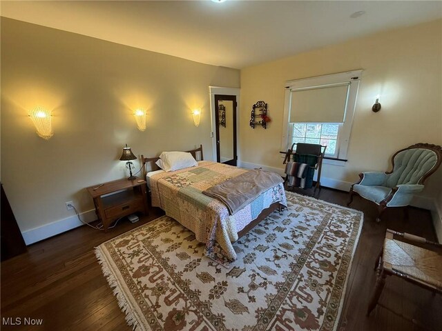 1003 N Water St, Uhrichsville, OH 44683 - photo 17