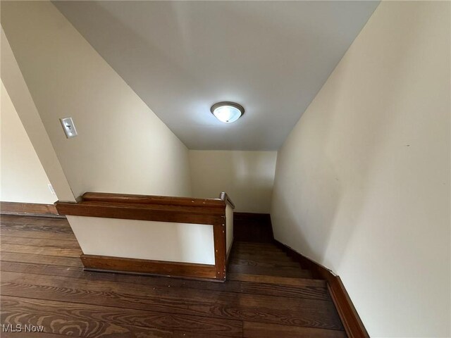 1003 N Water St, Uhrichsville, OH 44683 - photo 37