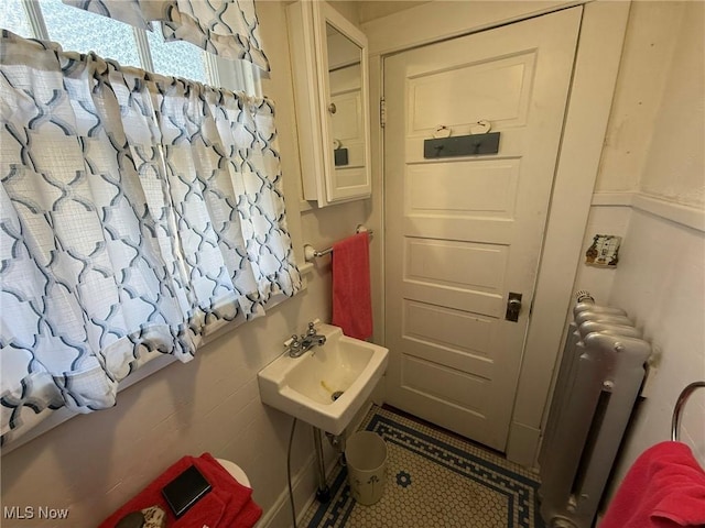 1003 N Water St, Uhrichsville, OH 44683 - photo 40