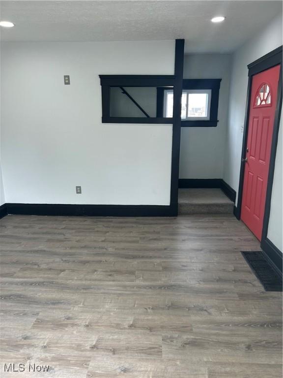 4122 E 142nd St, Cleveland, OH 44128 - photo 3
