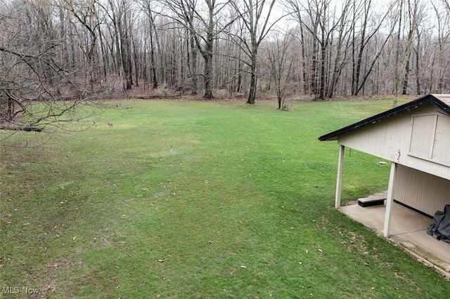 3035 Hamilton Rd, Medina, OH 44256 - view of yard with a carport