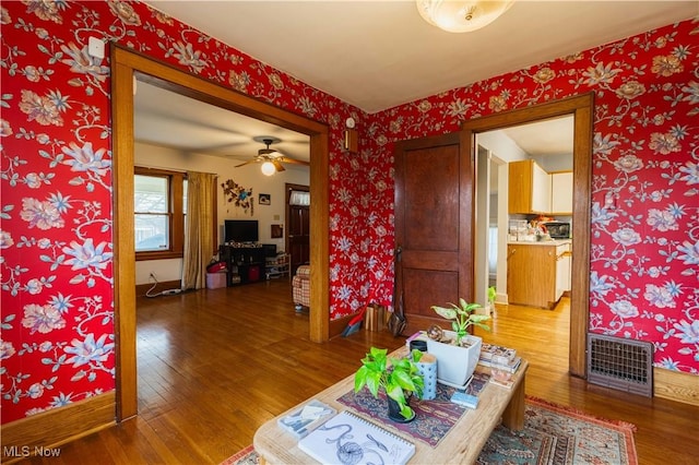1051 Brown St, Akron, OH 44301 - photo 12