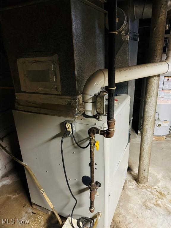 view of utility room