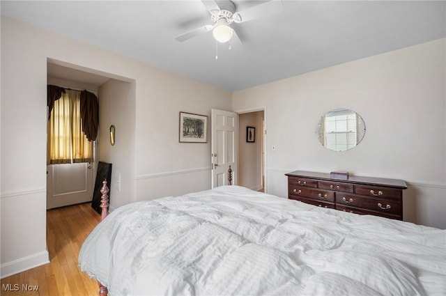 2691 Rocklyn Rd, Shaker Heights, OH 44122 - bedroom featuring light wood-type flooring, ceiling fan, and baseboards