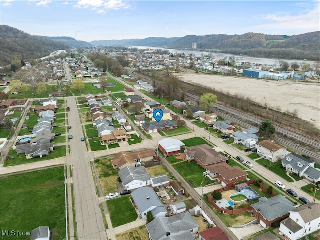 bird's eye view featuring a residential view and a mountain view