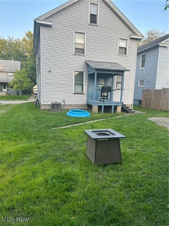 120 Sayers Ave, Niles, OH 44446 - rear view of property with cooling unit