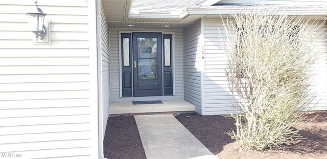 view of property entrance