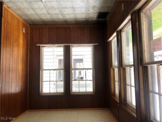 3331-33 W St, Weirton, WV 26062 - unfurnished room with wood walls and visible vents