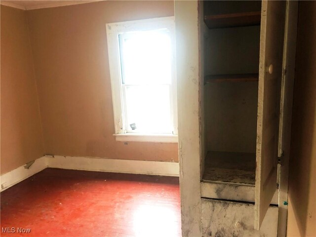 3331-33 W St, Weirton, WV 26062 - unfurnished room featuring baseboards
