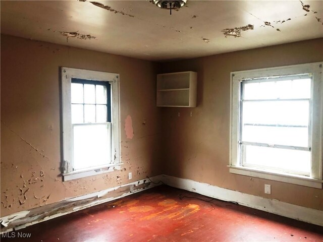 3331-33 W St, Weirton, WV 26062 - empty room with concrete flooring
