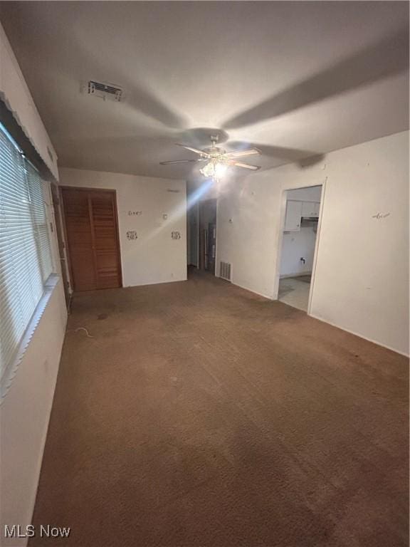 2424 Mccartney Rd, Youngstown, OH 44505 - interior space with visible vents and ceiling fan