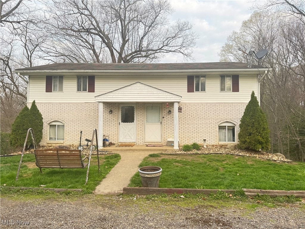 345 Mellwood Dr, Toronto, OH 43964 - photo 1