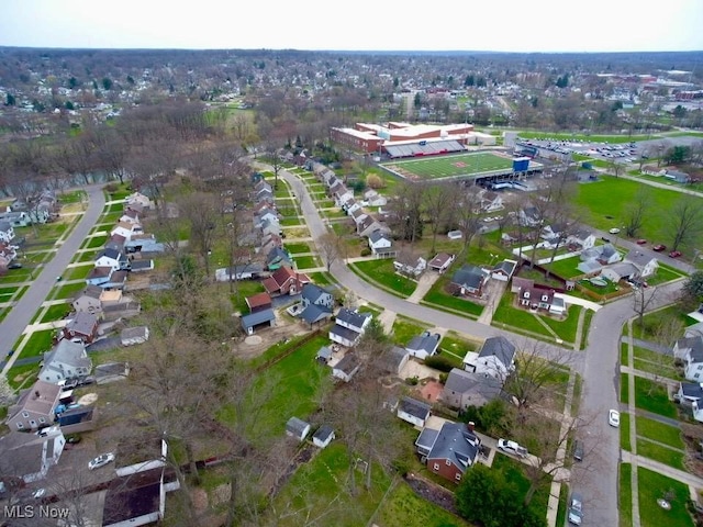 835 John St, Niles, OH 44446 - aerial view featuring a residential view