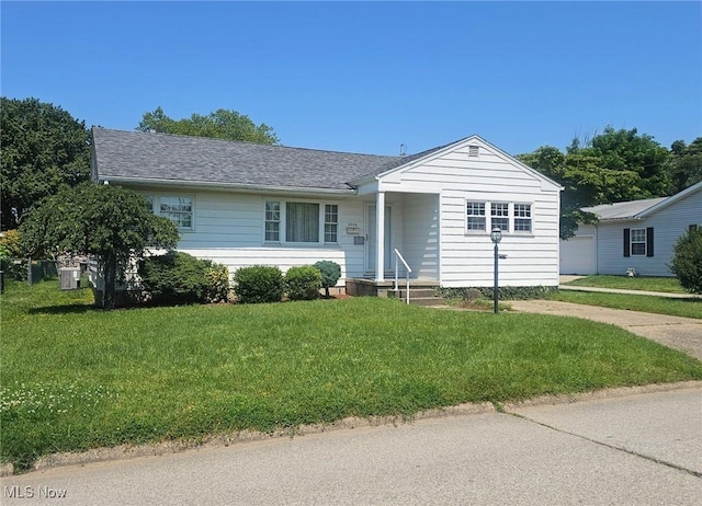 3509 11th Ave, Vienna, WV 26105 - view of front of home featuring a front lawn