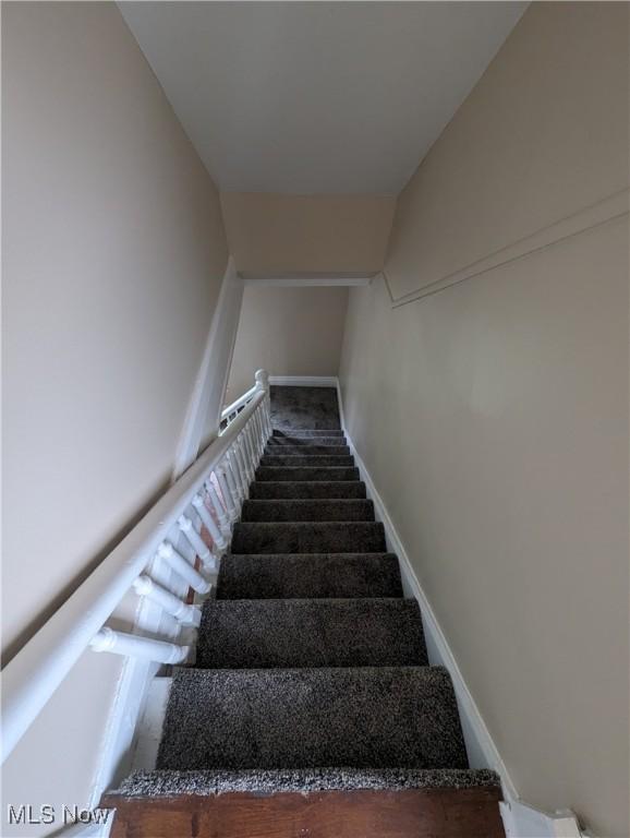 1636 W 8th St, Ashtabula, OH 44004 - stairway featuring baseboards