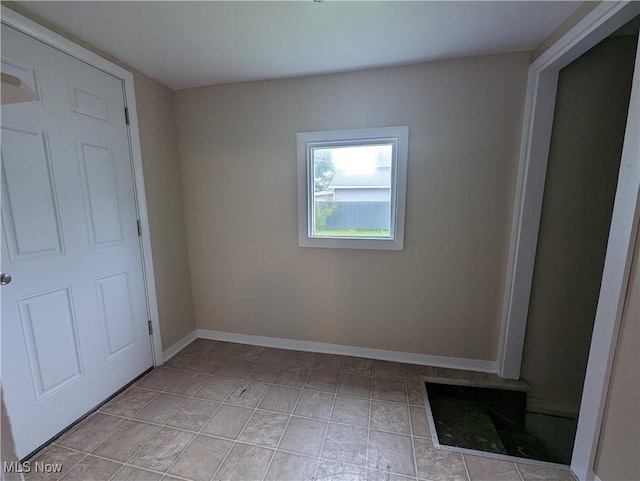 1636 W 8th St, Ashtabula, OH 44004 - unfurnished bedroom with baseboards