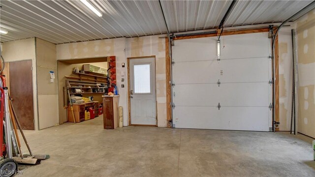 7345 Township Road 319, Millersburg, OH 44654 - view of garage