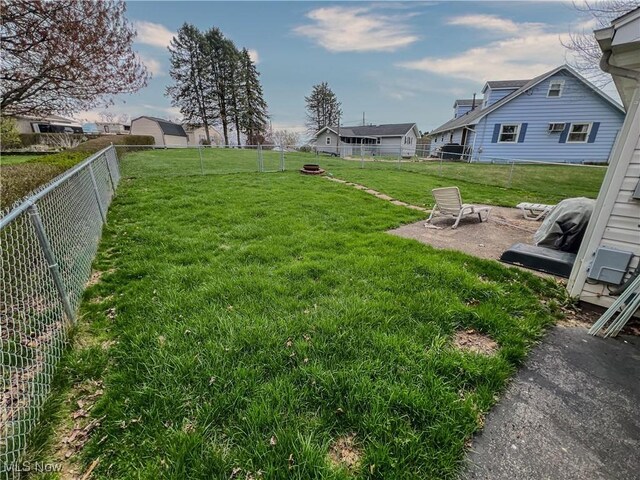 106 N Surry Rd, East Liverpool, OH 43920 - view of yard with a fenced backyard