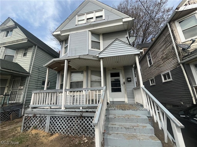 view of front of home featuring covered porch