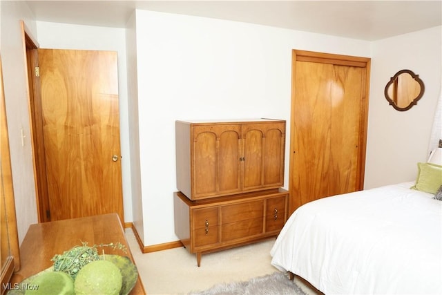 126 Vine St, Mingo Junction, OH 43938 - bedroom featuring light carpet and baseboards