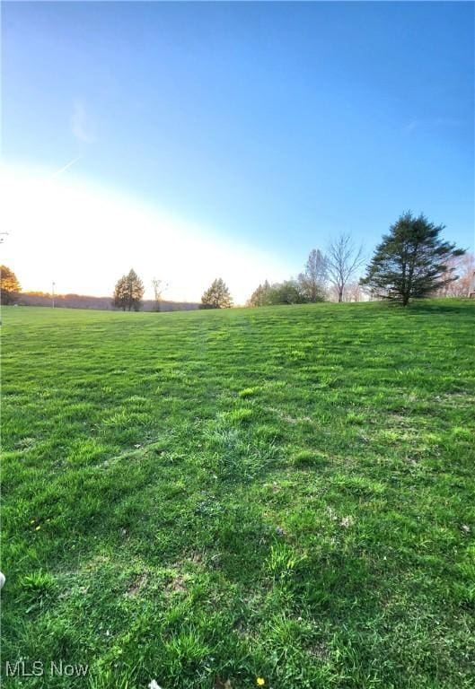 7180 E Wheeling Rd, Zanesville, OH 43701 - view of yard with a rural view