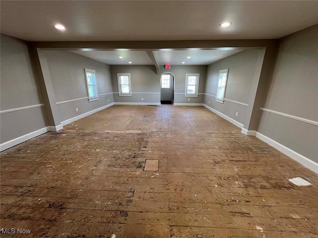 7431 Middlebranch Ave NE, Canton, OH 44721 - empty room featuring baseboards, hardwood / wood-style floors, and recessed lighting