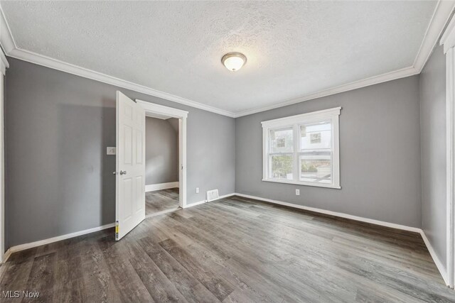 4104 Woburn Ave, Cleveland, OH 44109 - photo 28