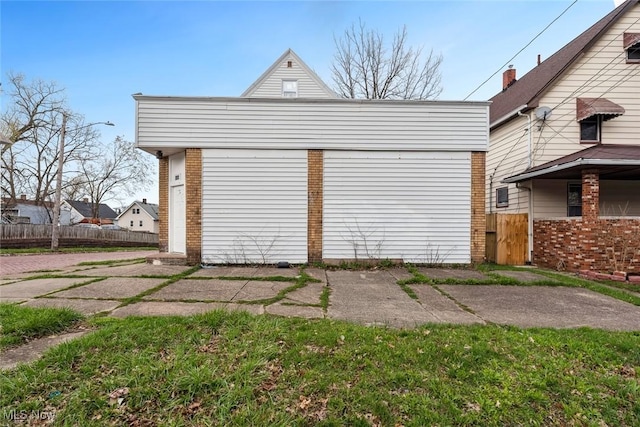 4104 Woburn Ave, Cleveland, OH 44109 - photo 3