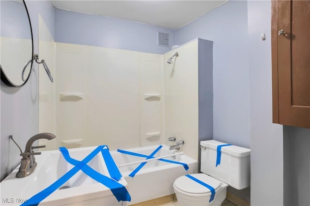 3533 Carlyle Ave, Cleveland, OH 44109 - bathroom featuring shower / bath combination, visible vents, and toilet