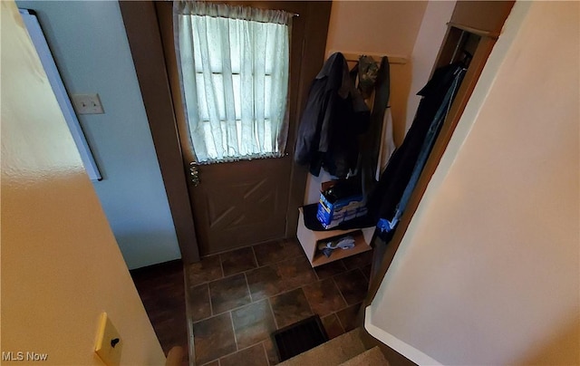 59011 Cherry Hill Rd, Byesville, OH 43723 - view of doorway