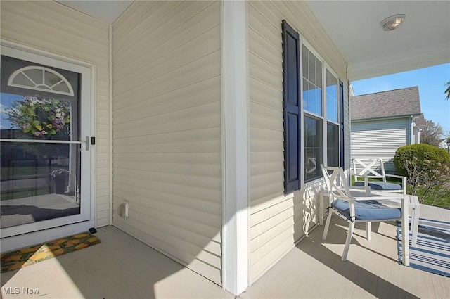 exterior space featuring a porch