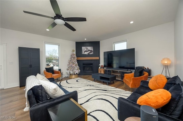 1804 28th St, Vienna, WV 26105 - living room featuring recessed lighting, wood finished floors, and a ceiling fan