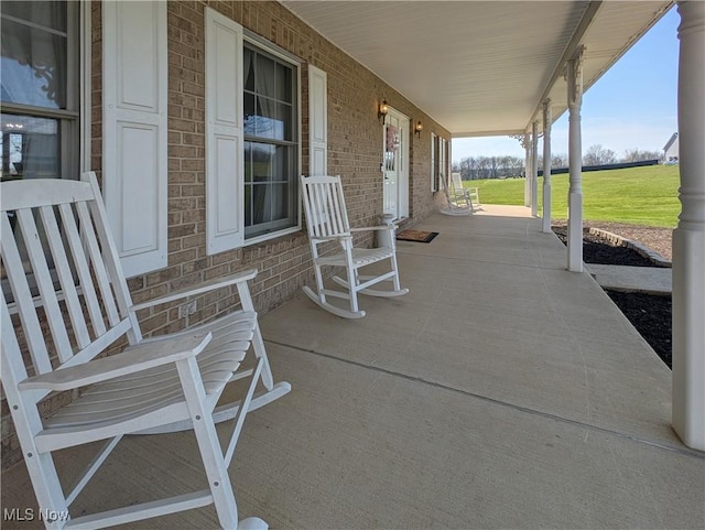 view of patio featuring covered porch