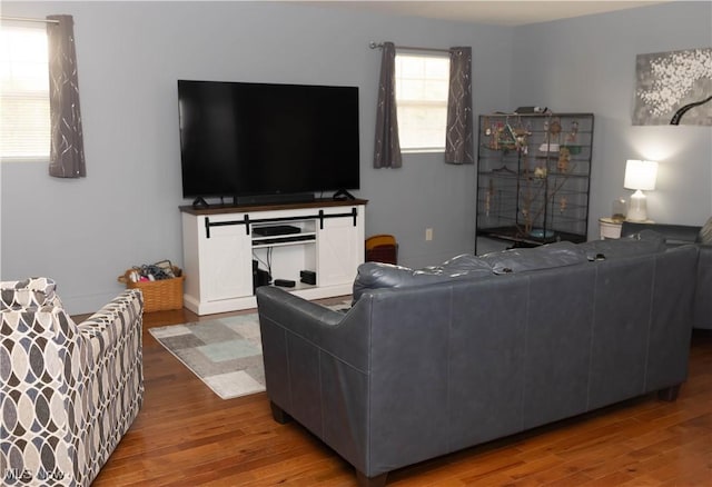 25900 Township Road 26, Coshocton, OH 43812 - living area with wood finished floors