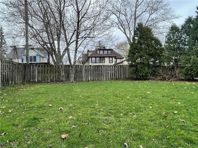 14221 S Woodland Rd, Shaker Heights, OH 44120 - view of yard featuring fence
